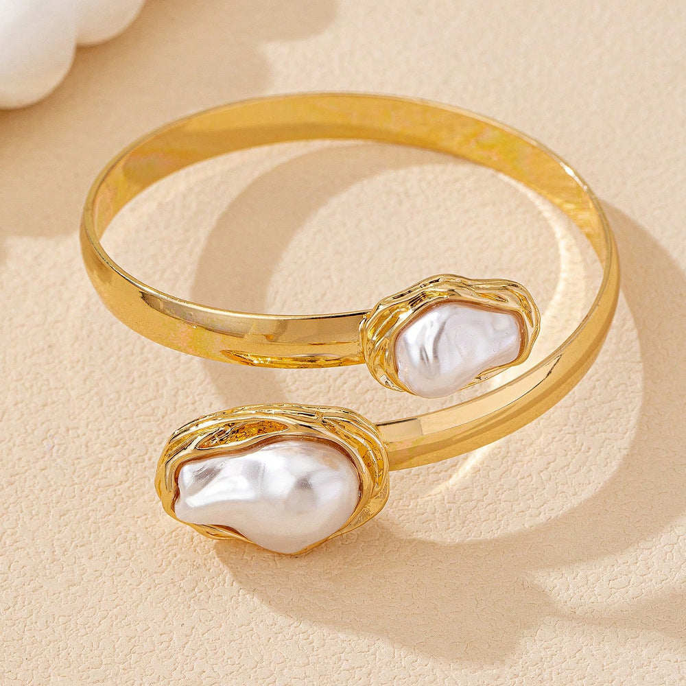 Elegant Jewelry Three-Piece Set