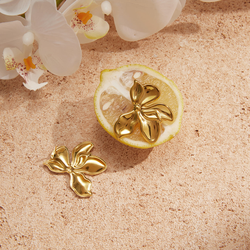 Elegant Gold Jewelry