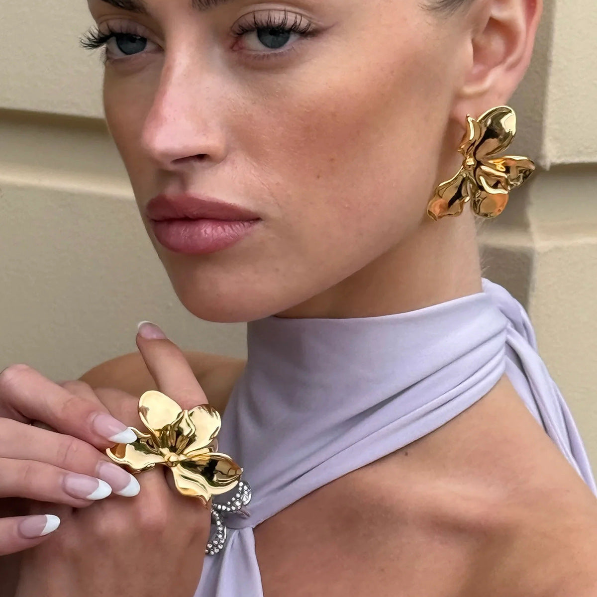 Elegant Gold Jewelry