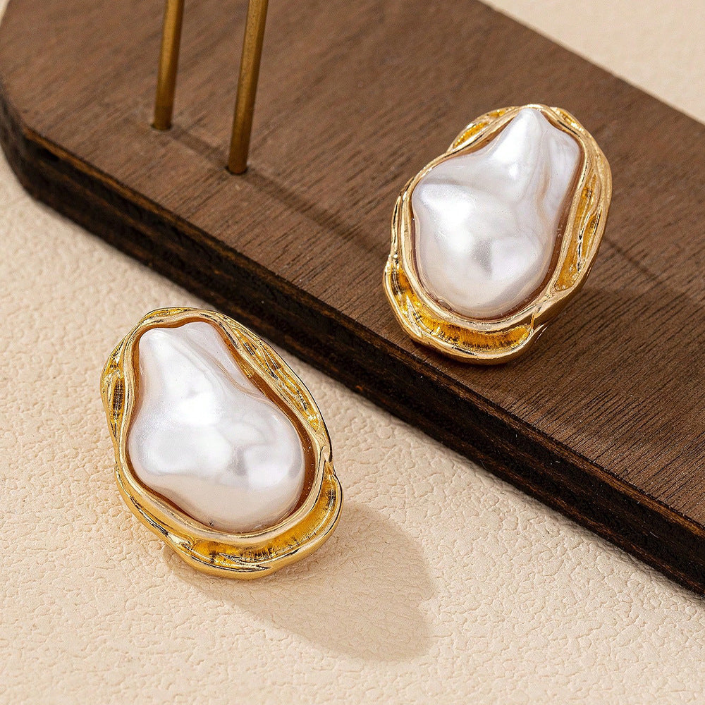 Elegant Jewelry Three-Piece Set